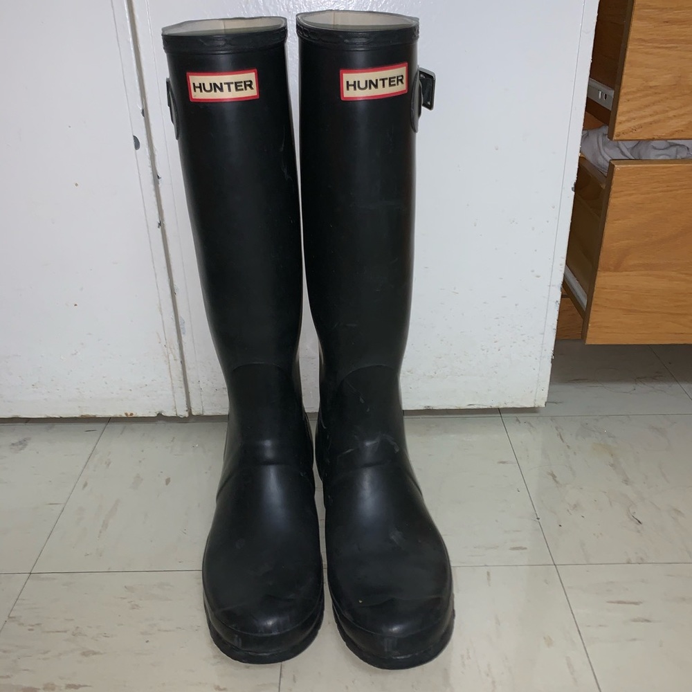 Black Tall Hunter Boots